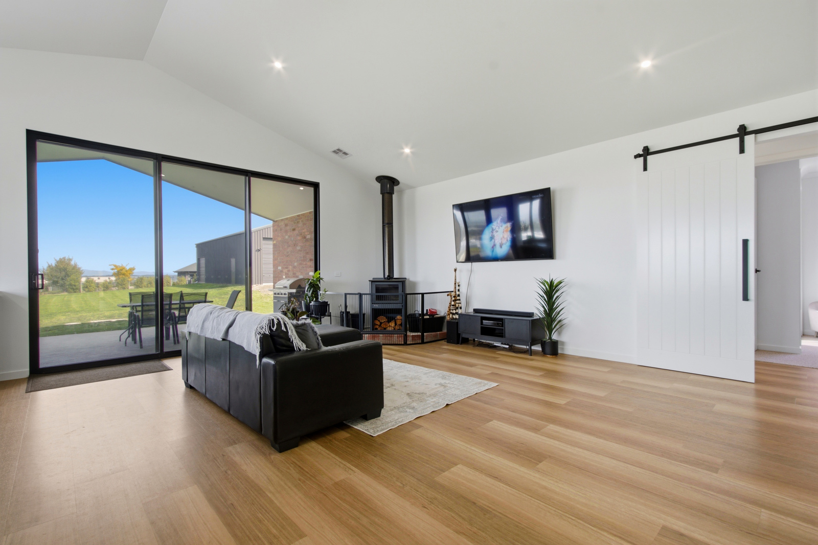 1 Aberdeen Court, Tyers, VIC 3844 AUS