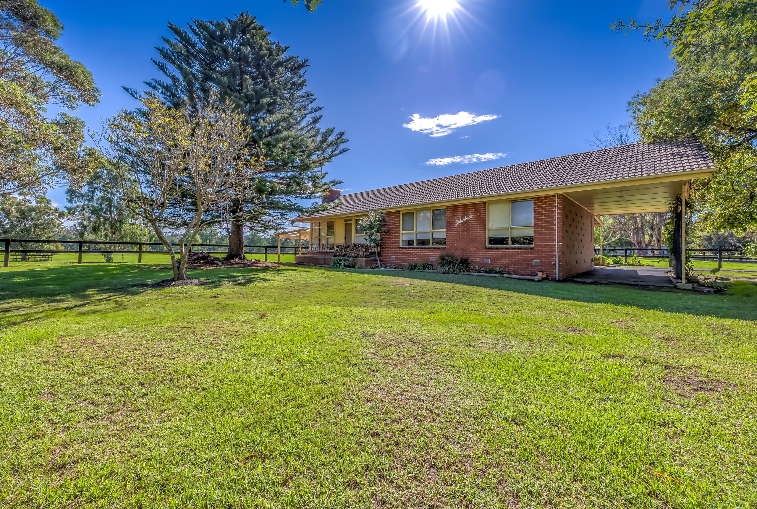 1 Princes Way, Longwarry North, VIC 3816 AUS