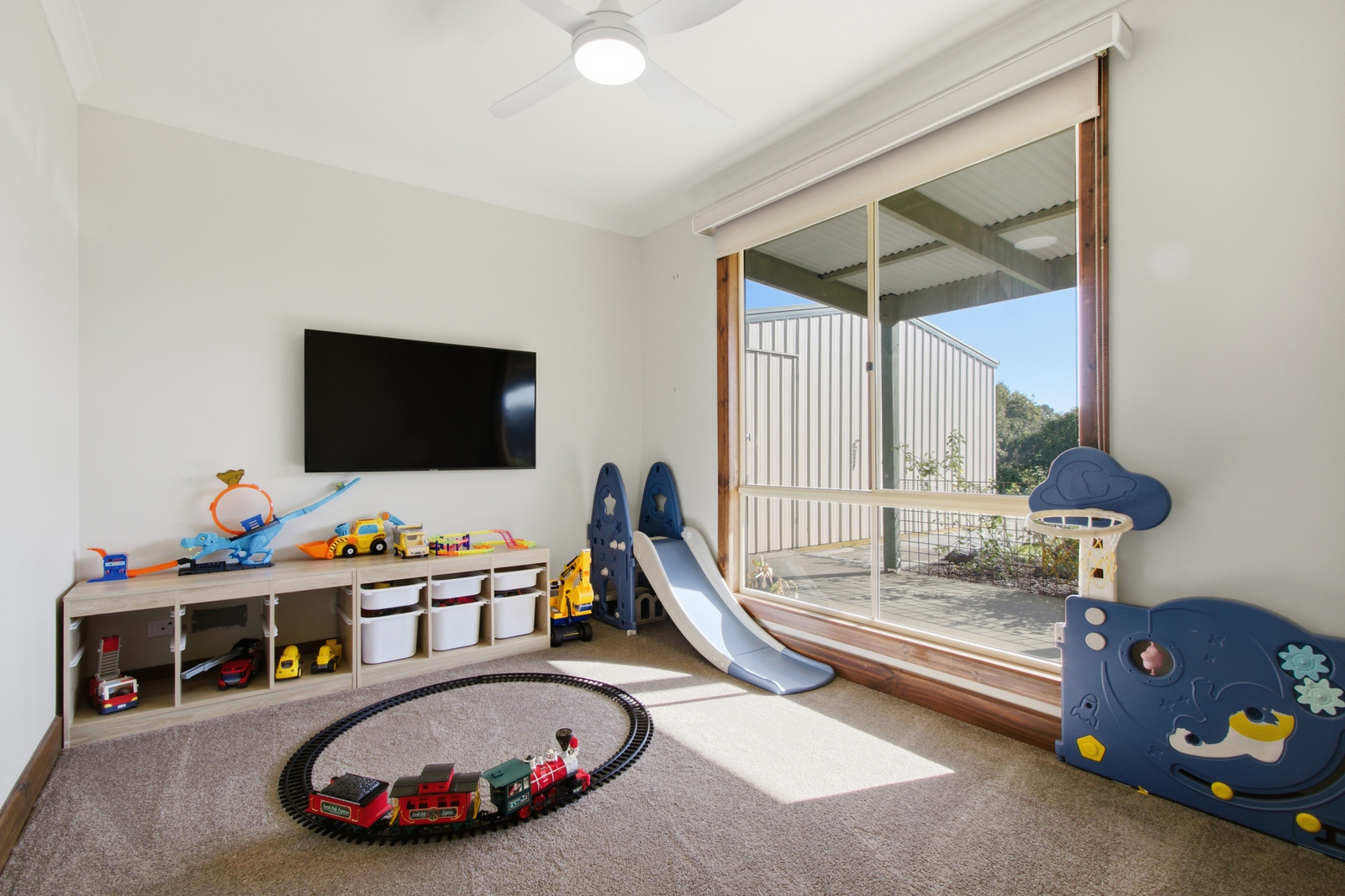 2301 Traralgon-Maffra Road, Cowwarr, VIC 3857 AUS