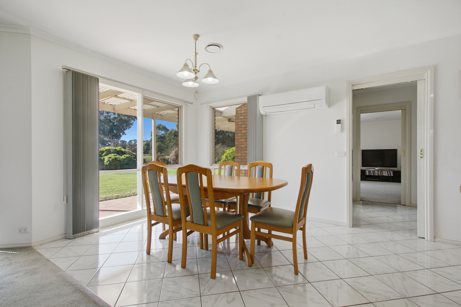 7 Winchester Way, Churchill, VIC 3842 AUS