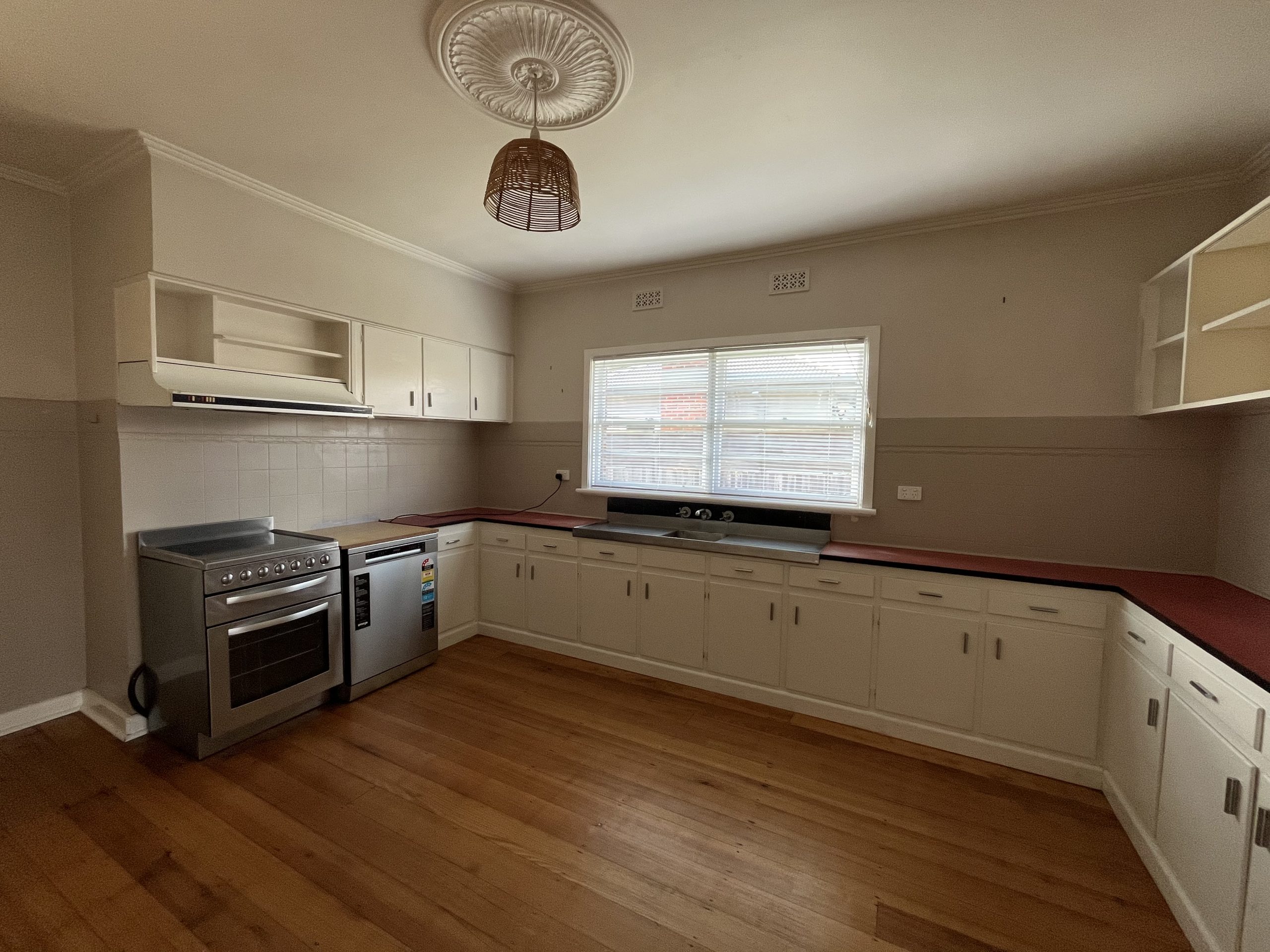52 Shakespeare Street, Traralgon, VIC 3844 AUS