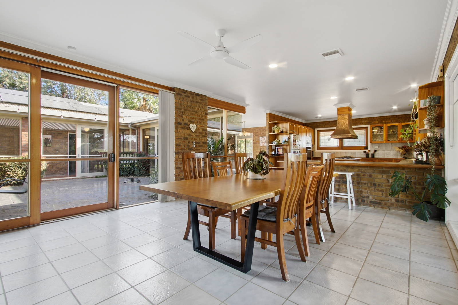 555 Traralgon-Maffra Road, Glengarry, VIC 3854 AUS