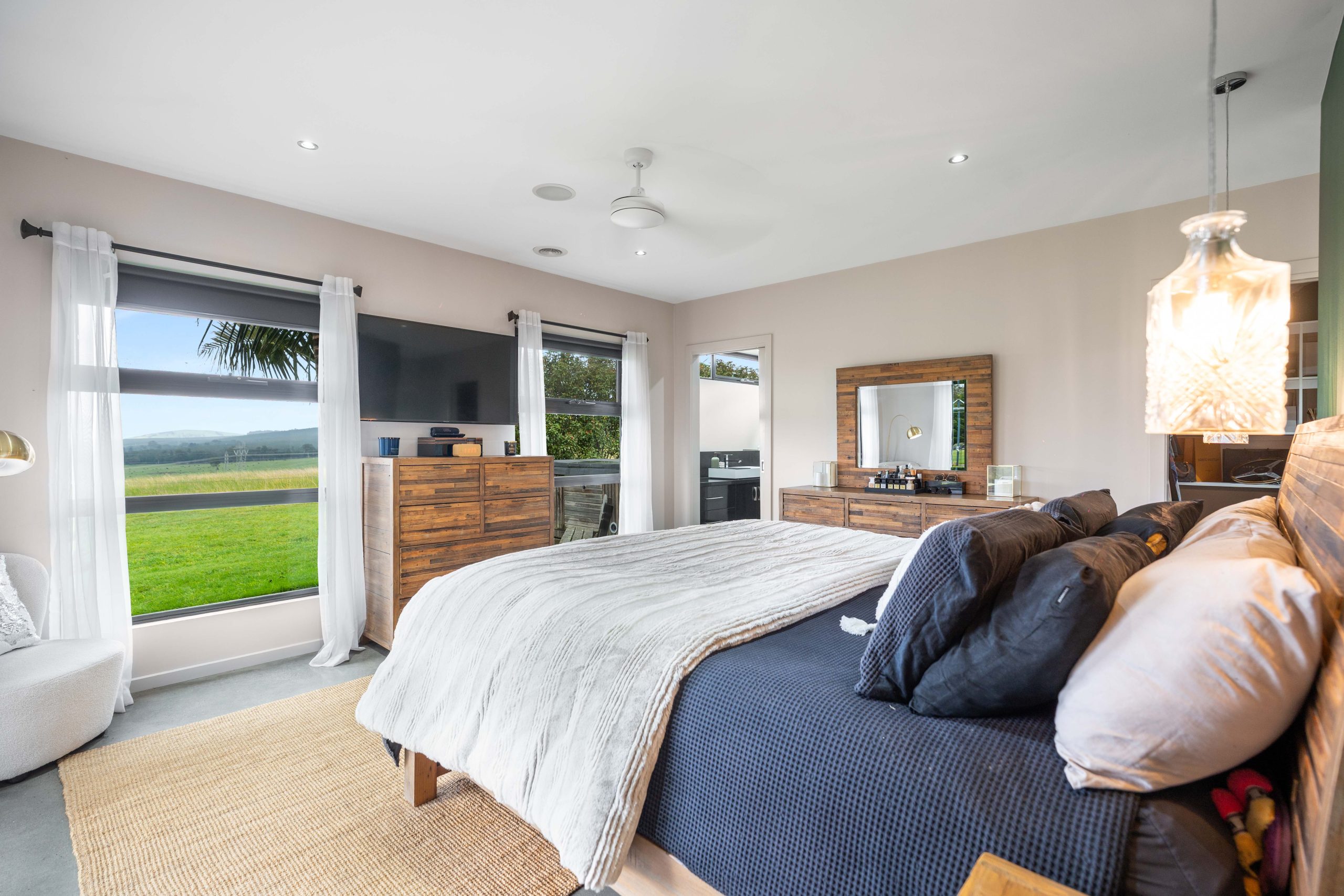 245 Clarkes Road, Hazelwood North, VIC 3840 AUS