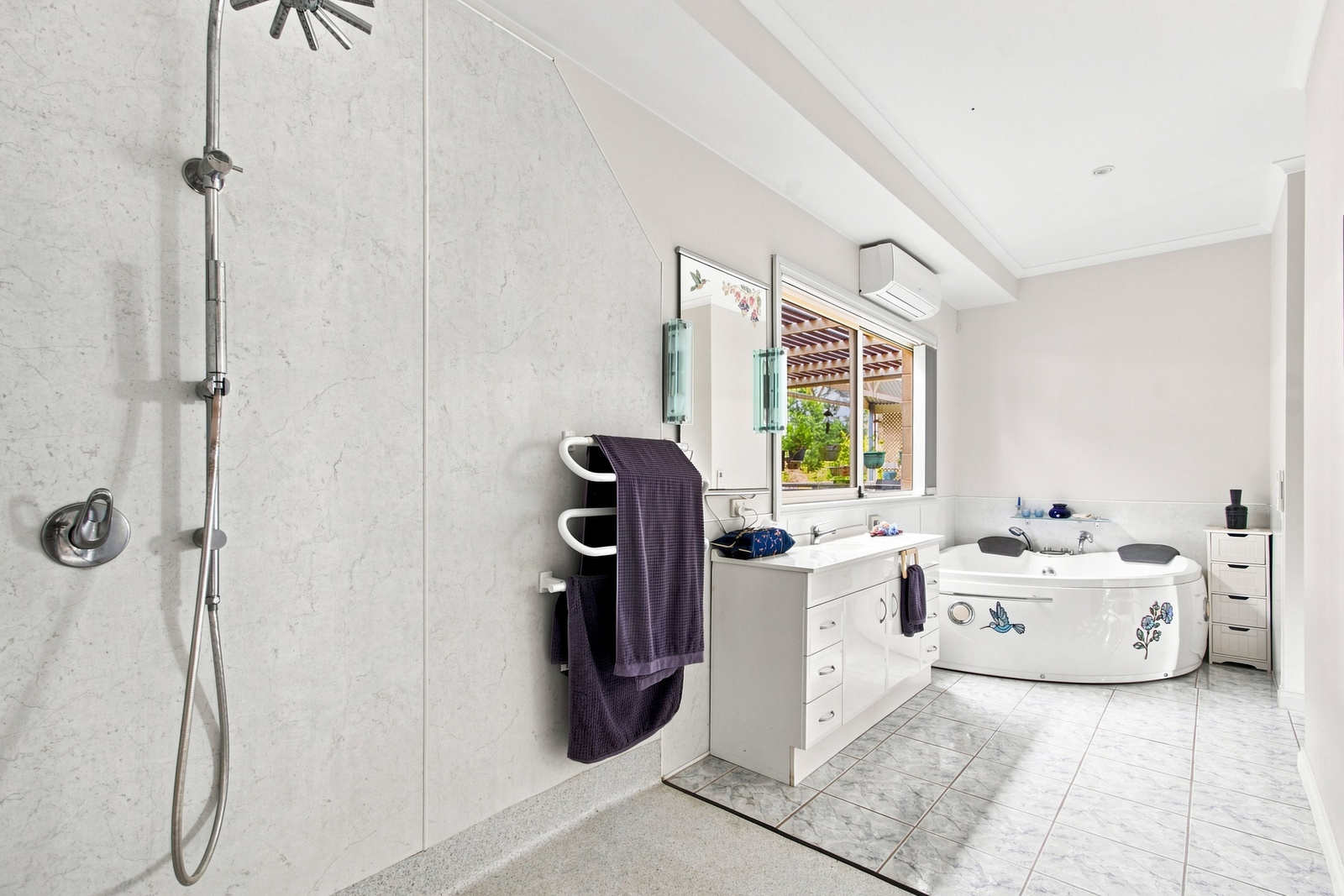 18-20 Ayres Court, Rosedale, VIC 3847 AUS