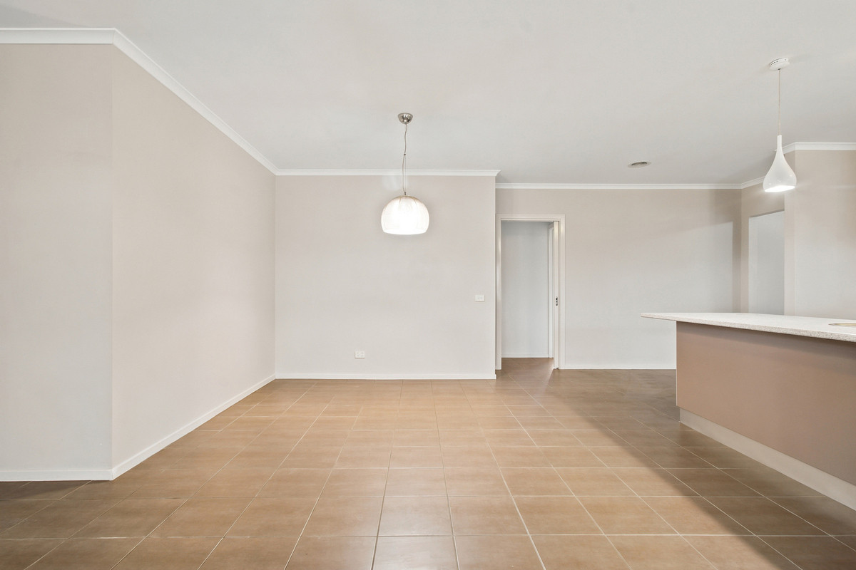 16 Summerhill Road, Traralgon, VIC 3844 AUS