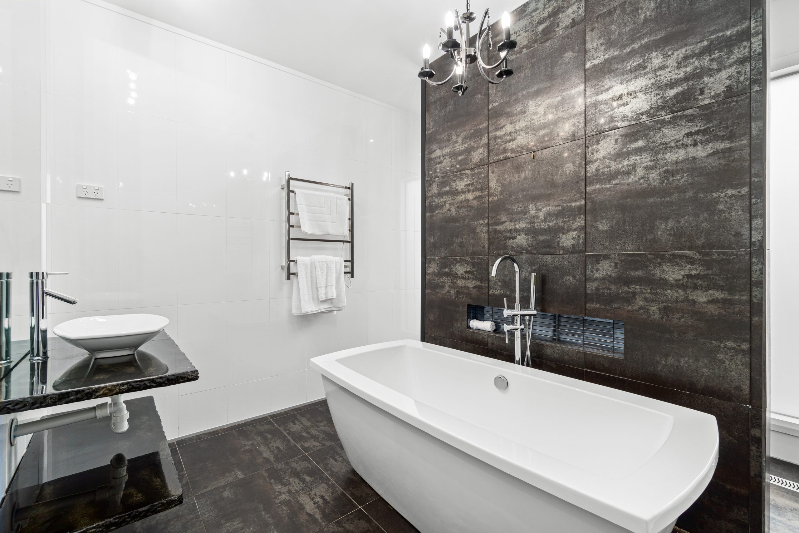 124 Ellavale Drive, Traralgon, VIC 3844 AUS