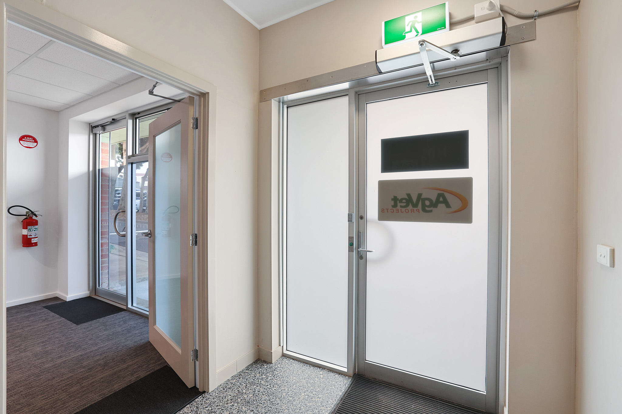 4/9 Napier Street, Warragul, VIC 3820 AUS